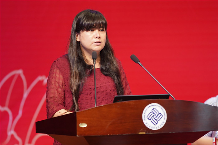 教师代表.jpg