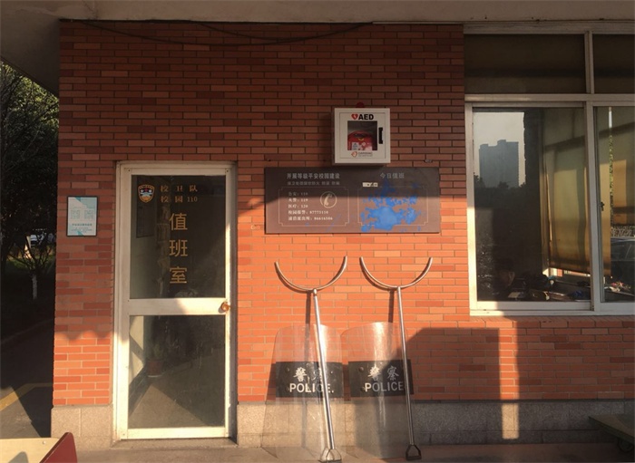 05.JPG