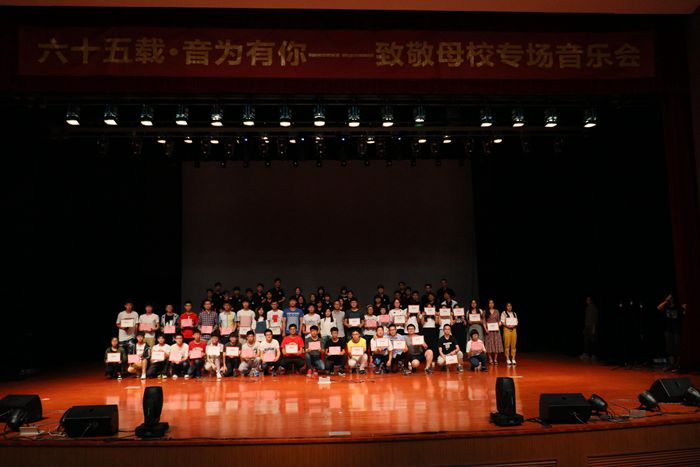 IMG_8178_副本700.jpg IMG_8178_副本700.jpg