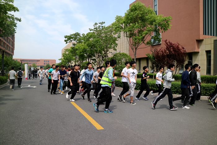正文700-2.jpg
