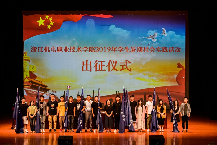 正文.jpg 正文.jpg