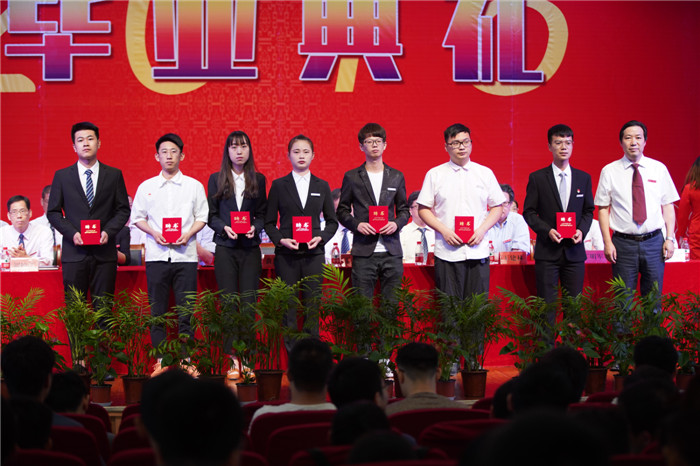 班级联络员.jpg