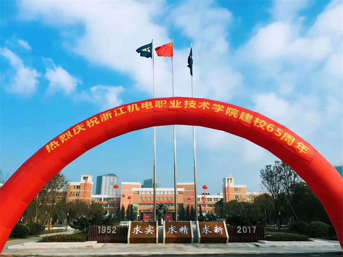 08环境.JPG 08环境.JPG